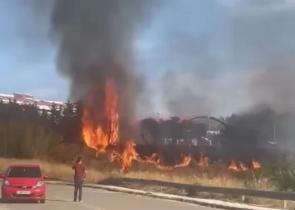 Φωτιά σε χαμηλή βλάστηση στο Καπανδρίτι