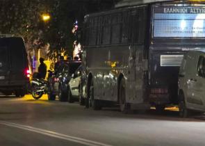 Μεγάλη επιχείρηση της Αστυνομίας στην κατάληψη «Libertatia» στη Θεσσαλονίκη – 19 προσαγωγές