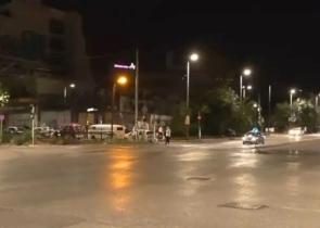 Πώς συνέβη το τραγικό τροχαίο δυστύχημα στην Ιερά Οδό - Χωρίς κράνος ο οδηγός της μηχανής, προσπάθησε να αποφύγει τον πεζό που παρέσυρε