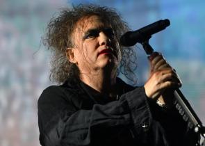 The Cure: Η μεγάλη επιστροφή του θρυλικού συγκροτήματος