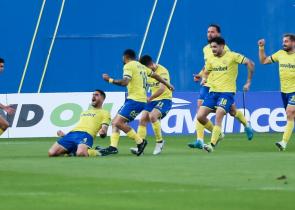 Παναιτωλικός-Άρης 2-1: Τον «ξέρανε» με buzzer beater στο 100′ (videos)