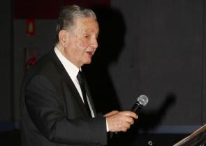 Έφυγε από τη ζωή ο σπουδαίος παραγωγός κινηματογράφου Αντώνης Καρατζόπουλος