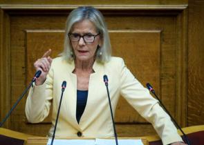 Γιώτα Πούλου: «Τη Δευτέρα θα ανεξαρτητοποιηθώ» - Γίνεται Αξιωματική Αντιπολίτευση το ΠΑΣΟΚ