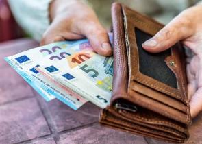 Ποιοι συνταξιούχοι θα πάρουν αυξήσεις και ποιοι δεν θα πάρουν