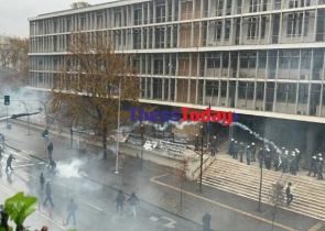 Επεισόδια έξω από τα δικαστήρια Θεσσαλονίκης