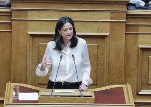 Κεραμέως: Πρεμιέρα για την ψηφιακή κάρτα σε εστίαση και τουρισμό