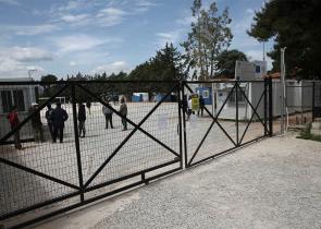 Μαλακάσα: Άγρια συμπλοκή μεταξύ ανήλικων προσφύγων στη δομή – 16 τραυματίες