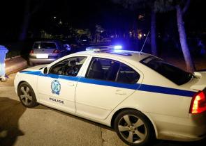Νύχτα τρόμου για ζευγάρι στον Άλιμο: Διαρρήκτες εισέβαλαν στη μονοκατοικία τους