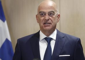 Δένδιας: Η Δημοκρατία δεν είναι δεδομένη – Καθήκον και ευθύνη όλων μας να την περιφρουρήσουμε