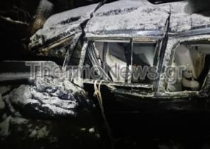 Ναυπακτία: Όχημα εξετράπη της πορείας του και έπεσε σε γκρεμό