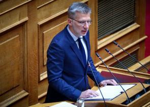 Σκέρτσος: Η Aντιπολίτευση επιχειρεί την ποινικοποίηση και την παράλυση της πολιτικής ζωής