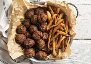 Taste Atlas: Δύο ελληνικά φαγητά στα 50 καλύτερα πιάτα με κεφτεδάκια