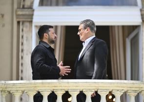 Στάρμερ και Ζελένσκι συμφώνησαν να διατηρήσουν τις θετικές συνομιλίες για την Ουκρανία