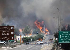 Ισραήλ: Ανεξέλεγκτο το πύρινο μέτωπο - Έρευνες της Σιν Μπετ για εμπρησμό