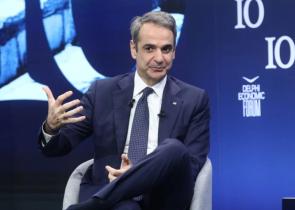 Μητσοτάκης στο Φόρουμ των Δελφών: Ικανοποιημένος με την απόφαση Τραμπ για «πάγωμα» των δασμών