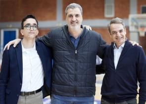 O Μητσοτάκης συναντήθηκε με αθλητή με αναπηρία