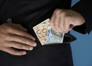 Κομπίνα 1,4 εκατ. ευρώ σε βάρος του Δημοσίου - Πώς στήθηκε η απάτη