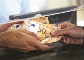 Λασίθι: Τέσσερις συλλήψεις για κυκλοφορία πλαστών νομισμάτων