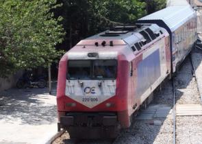 Εκτροχιάστηκε αμαξοστοιχία έξω από τη Νέα Ζίχνη Σερρών, δεν υπήρξε τραυματισμός